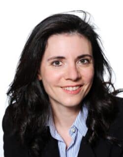 Alexandra Wisniewski Conseillère municipale déléguée à la lecture publique Élue de proximité du quartier Bords d'Oise