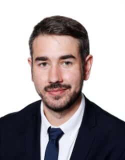 Florian Couasnon Conseiller municipal délégué aux relations avec les ASL, les copropriétés et les associations locataires Élu de proximité du quartier Horloge