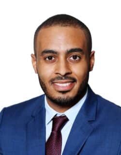 Karim Ziabat Conseiller municipal délégué à l'économie sociale et solidaire Élu de proximité du quartier Hauts-de-Cergy